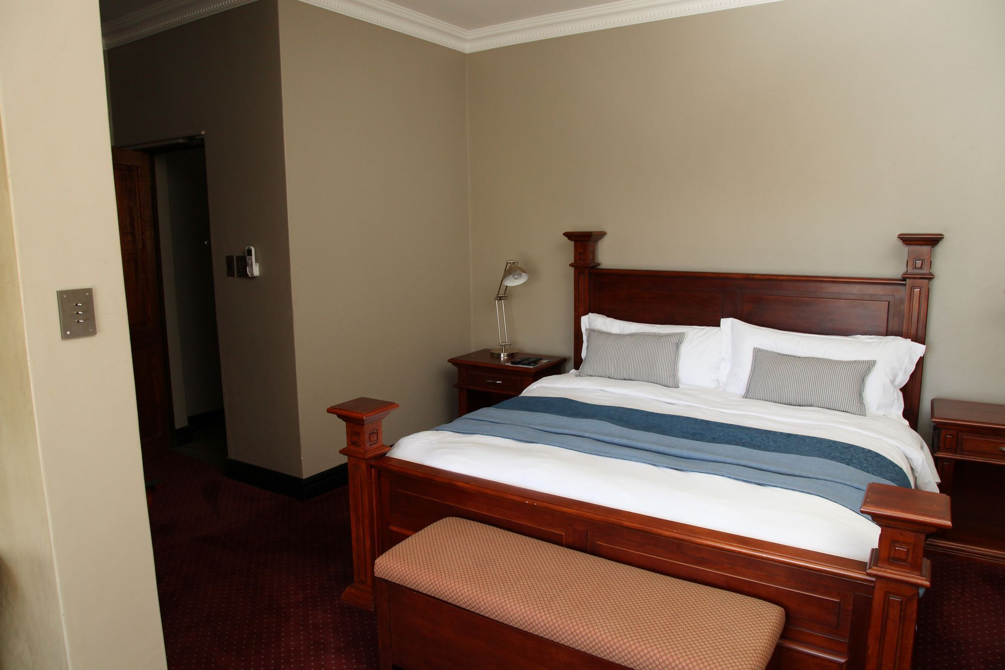 Village Ridge Boutique Stays Претория Экстерьер фото